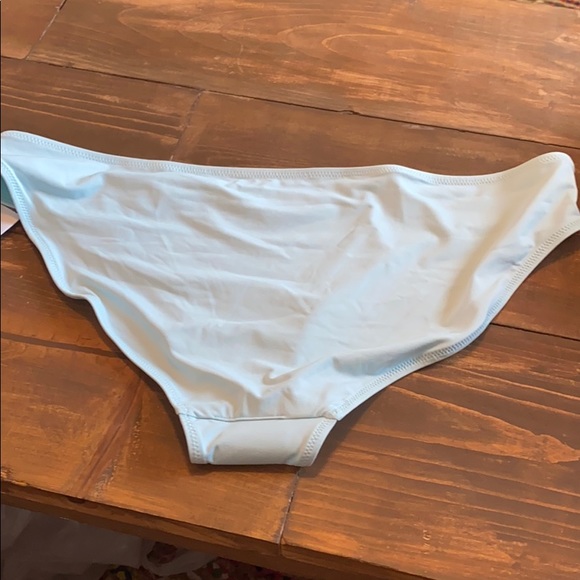 🎈NWT! Athleta Clean Medium Bottom - light blue - Picture 12 of 14